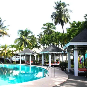 Отель Waterfront Insular, Davao